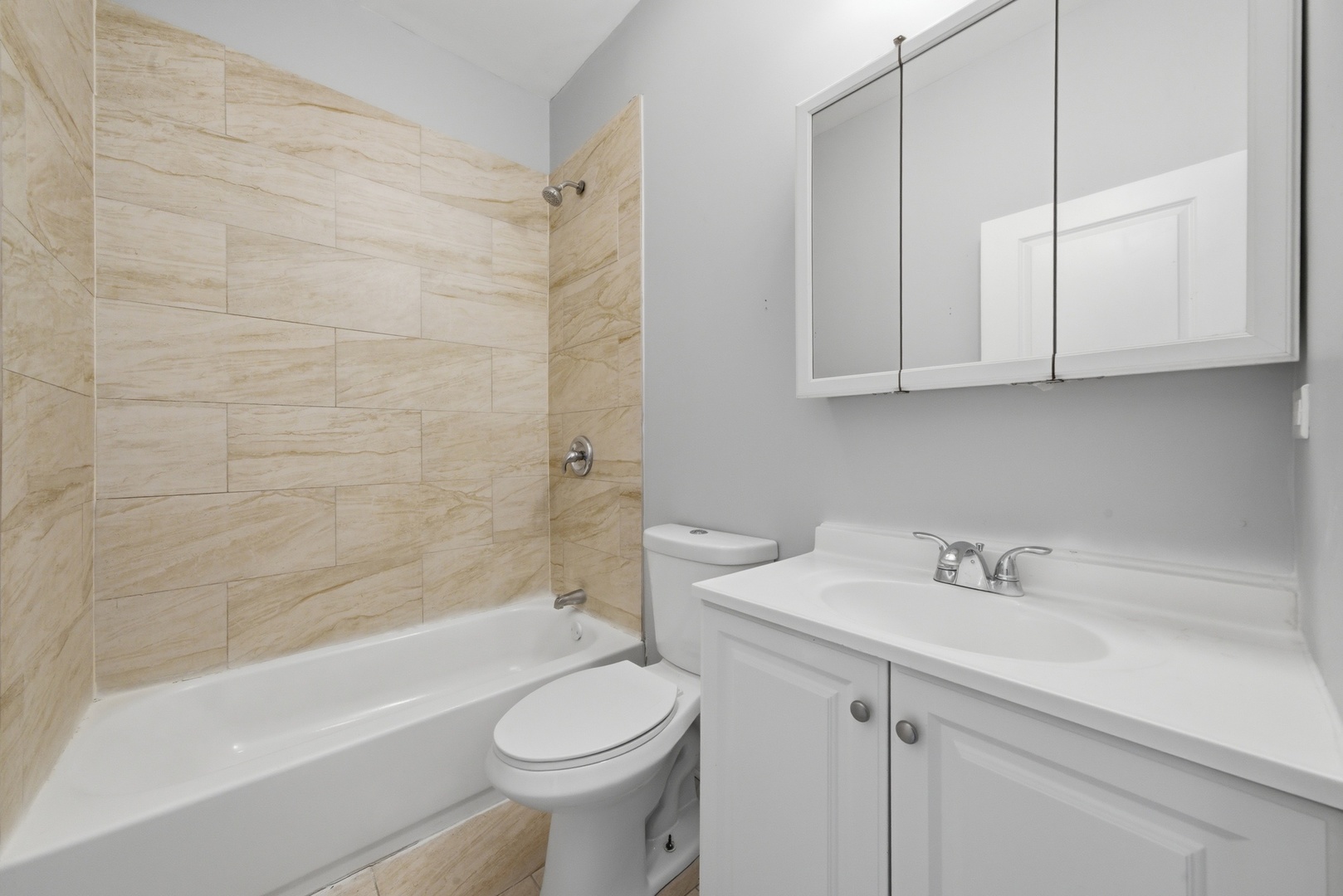 4800 S Winchester Avenue Property Photo 13