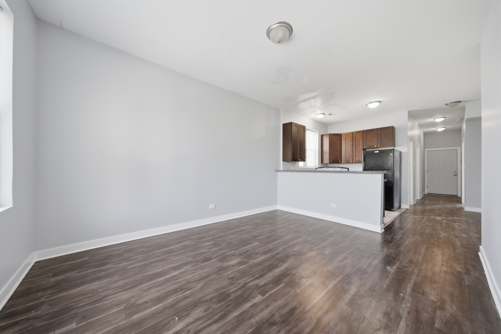 4800 S Winchester Avenue Property Photo 17