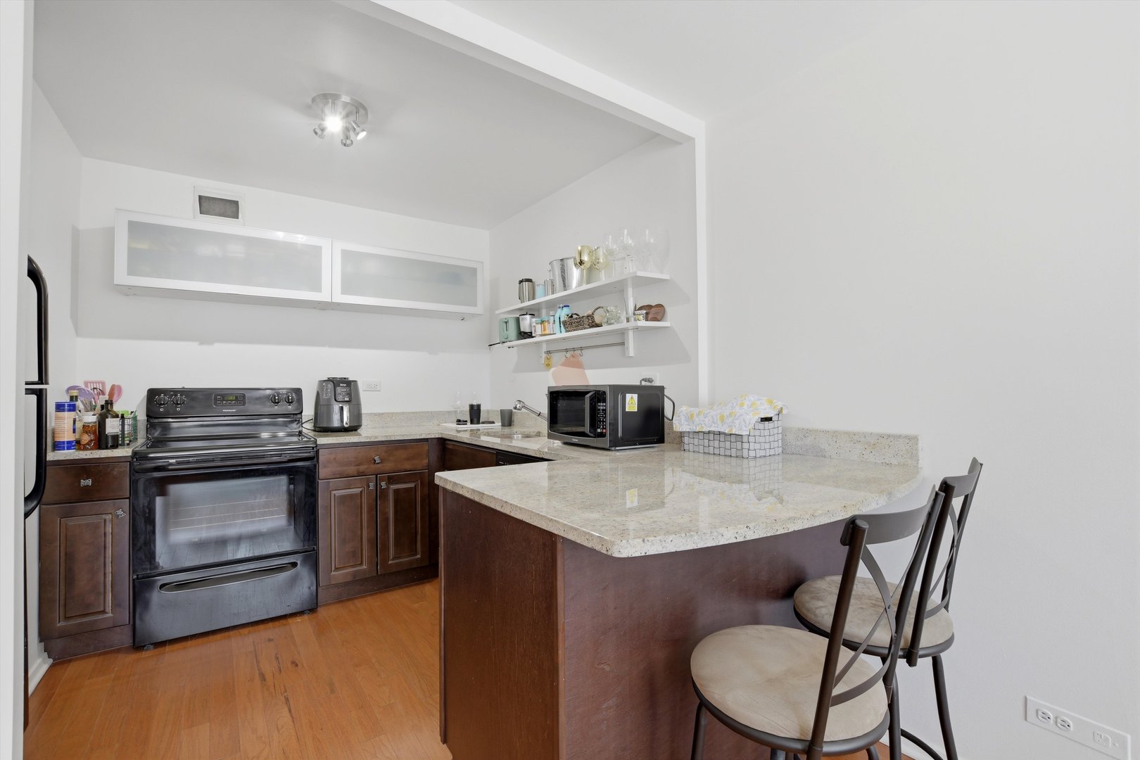 21 W Goethe Street 9j Property Photo 9