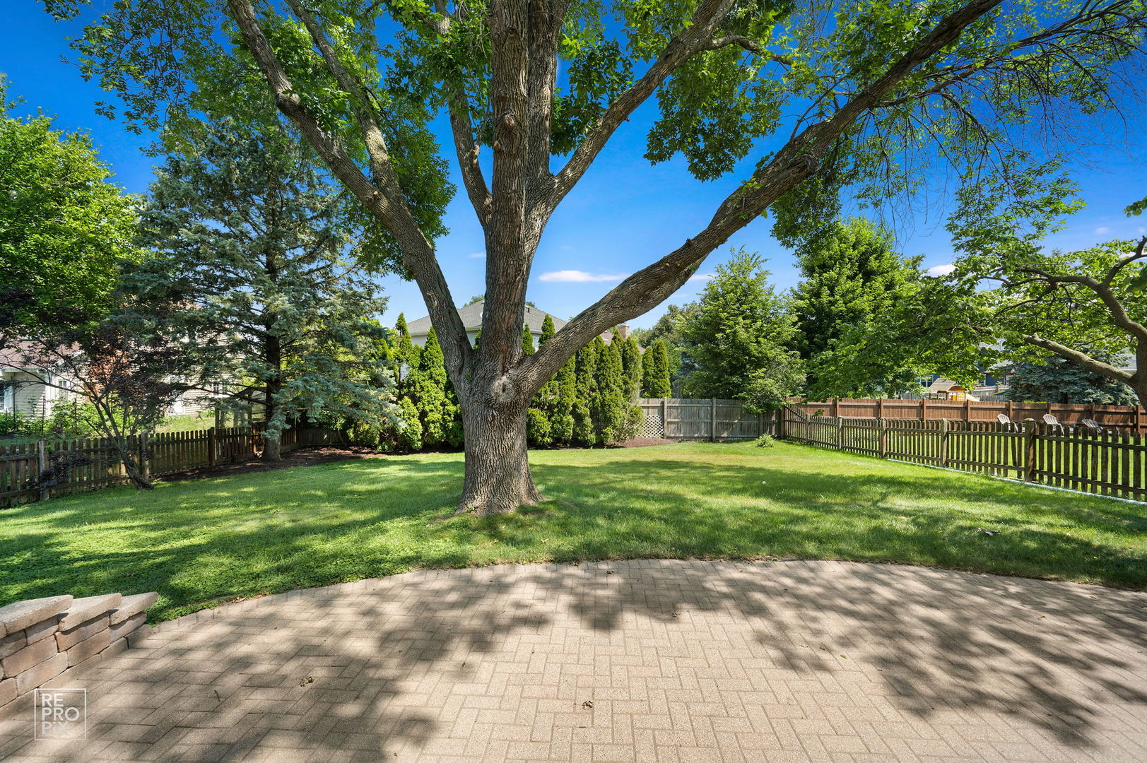 1749 E Bailey Road Property Photo 33