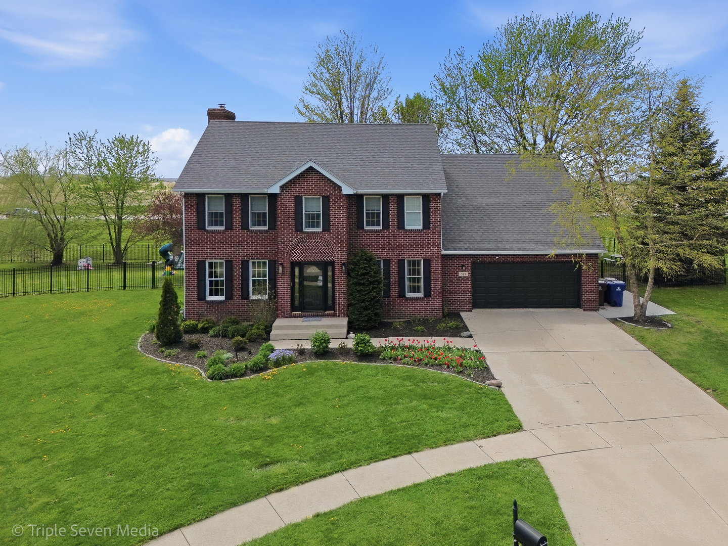 529 Stafford Drive Property Photo 1