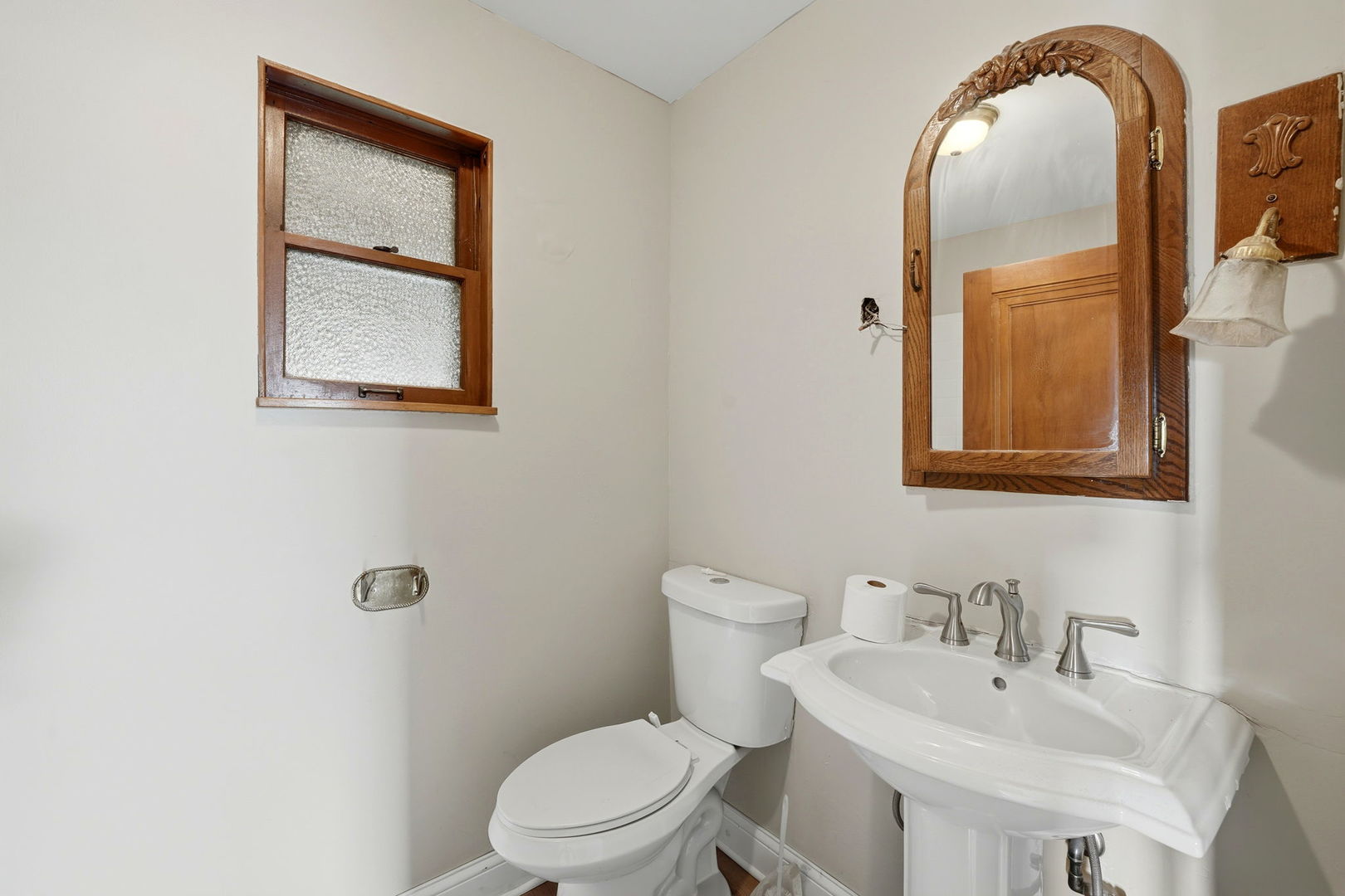 2111 Main Street Property Photo 10