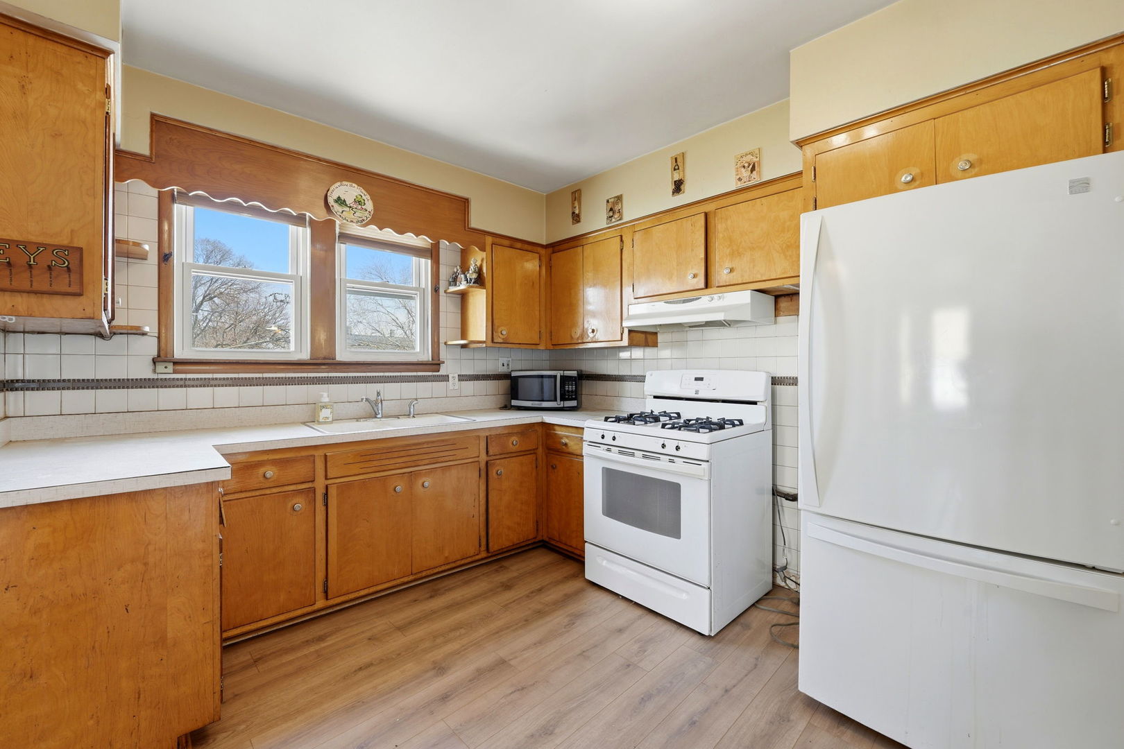 2111 Main Street Property Photo 15