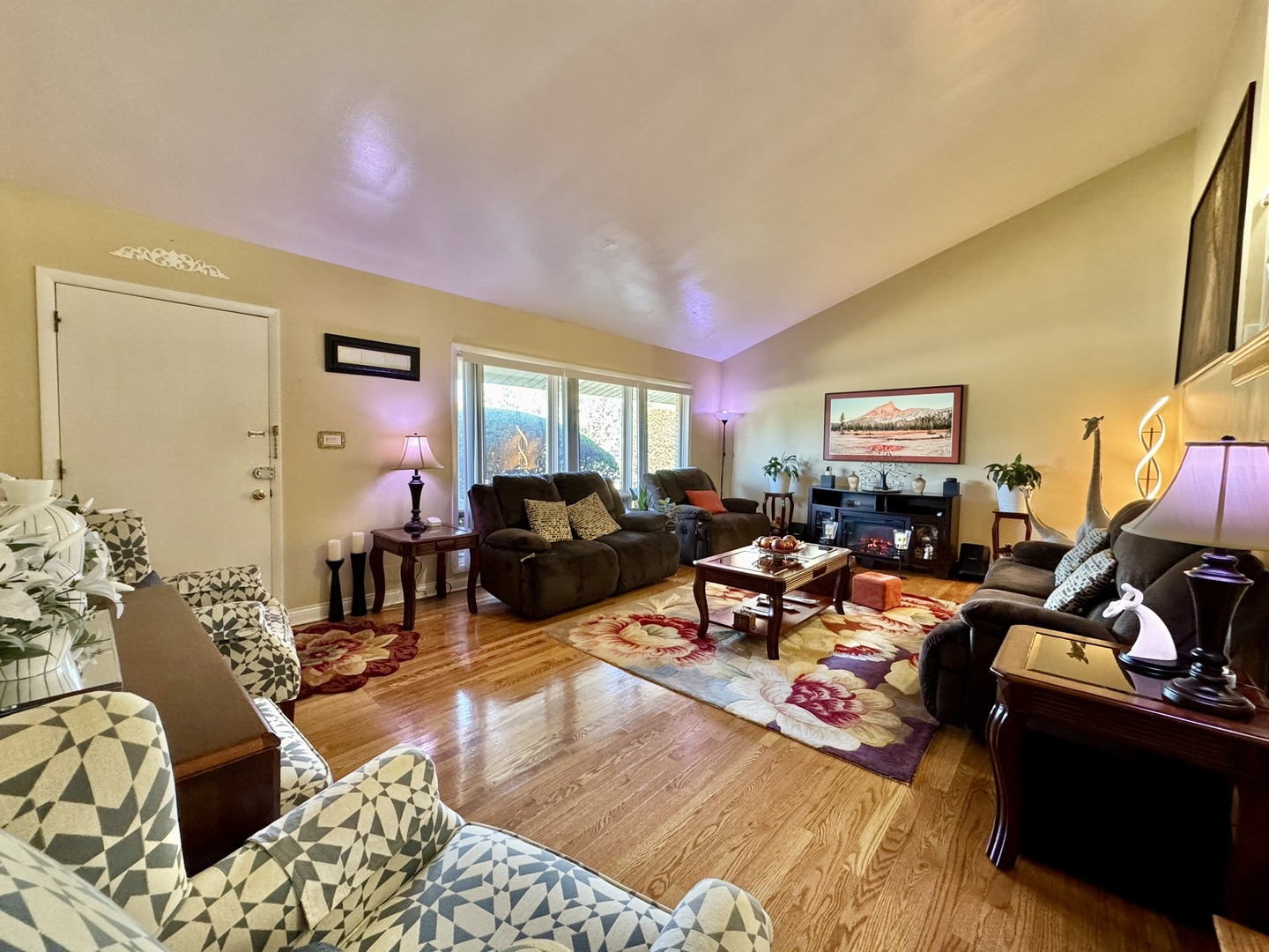 1247 S Mannheim Road 3 Property Photo 6