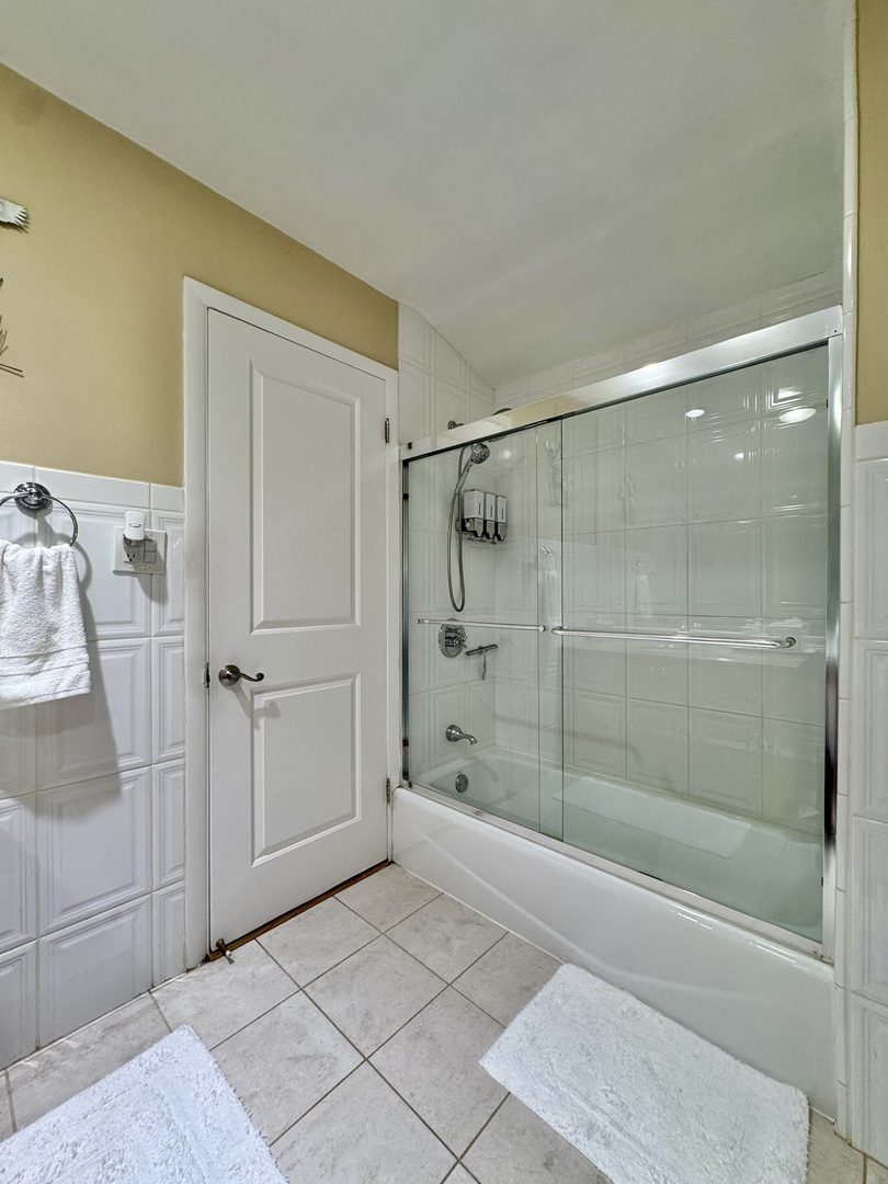 1247 S Mannheim Road 3 Property Photo 25