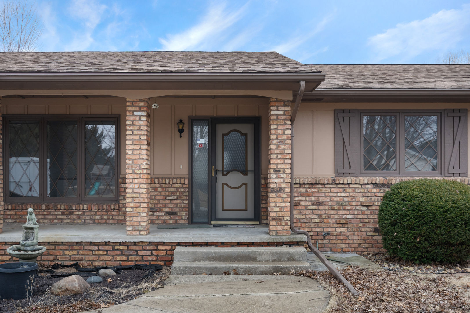 67 Crestview Drive Property Photo 1