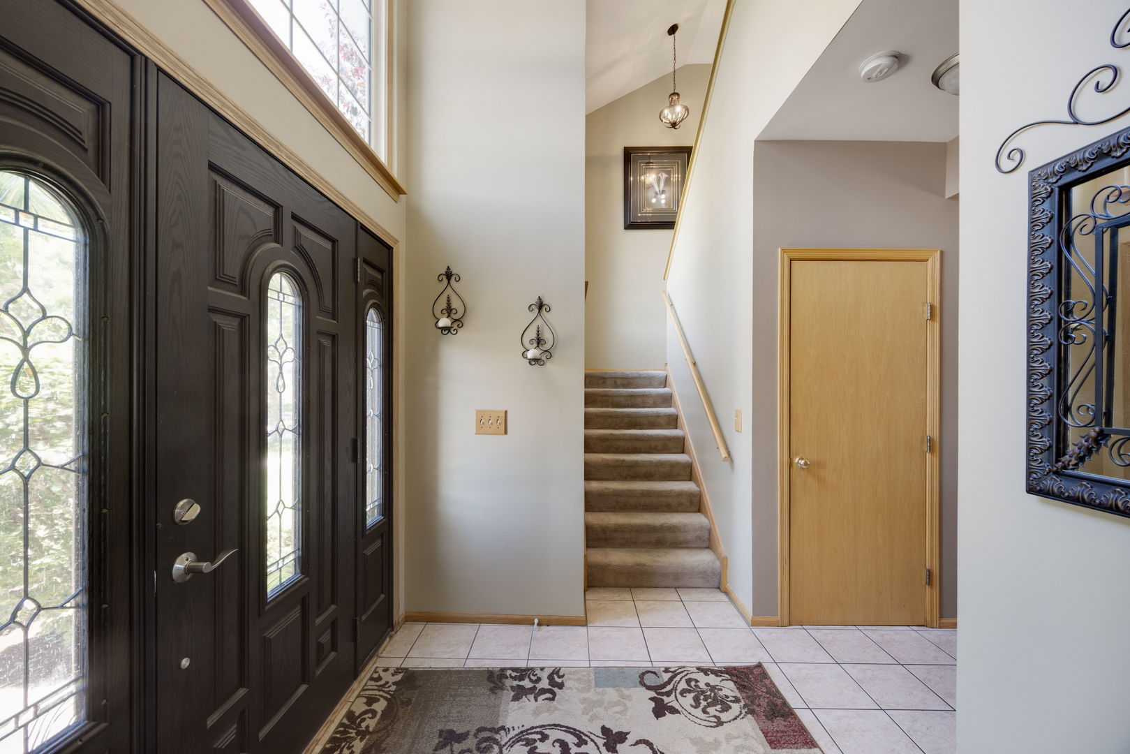 8 Elizabeth Court Property Photo 3