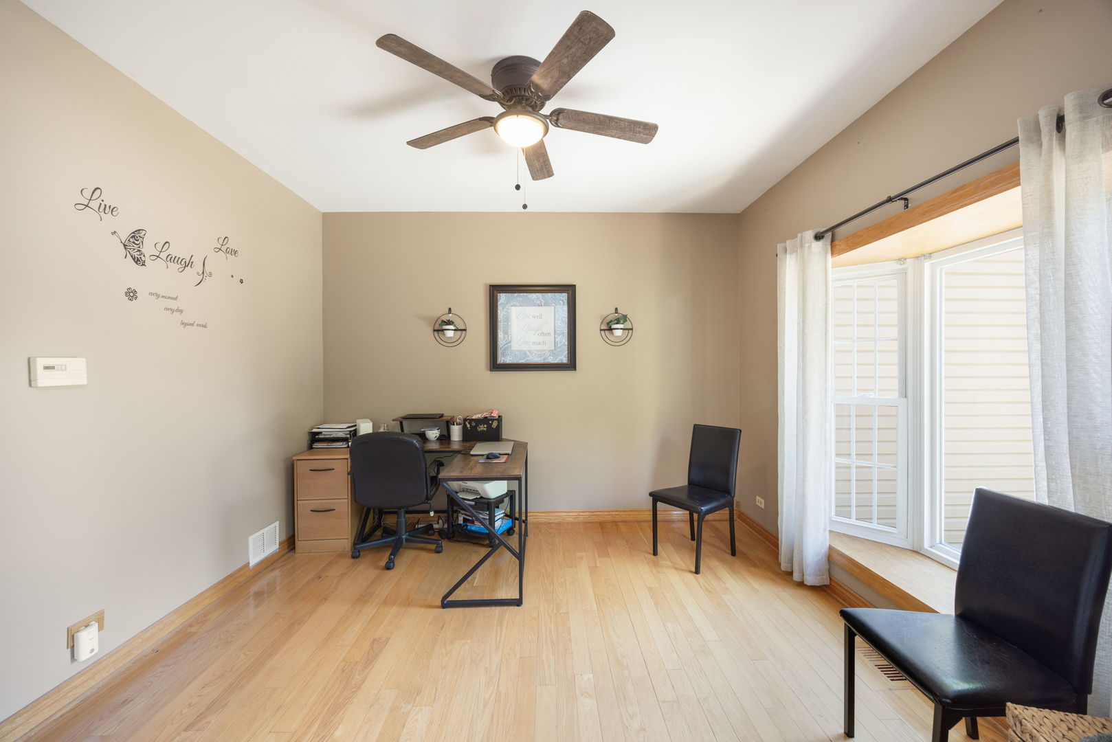 8 Elizabeth Court Property Photo 4
