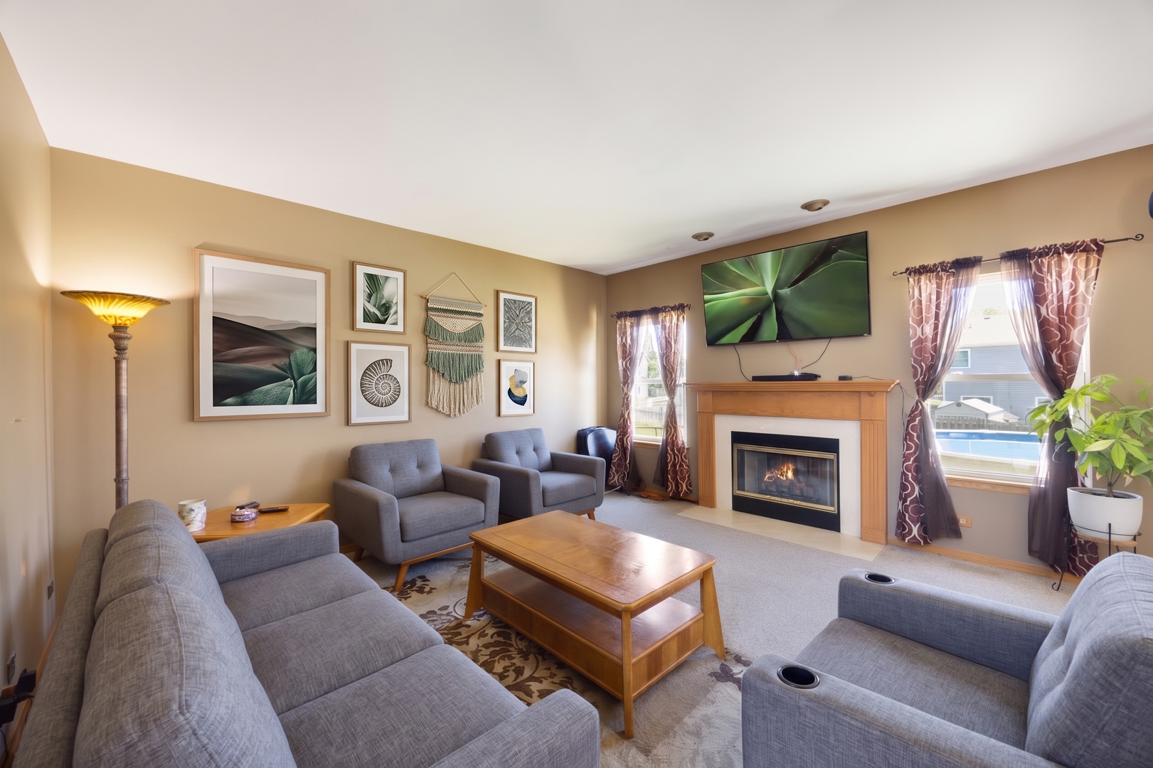 8 Elizabeth Court Property Photo 5