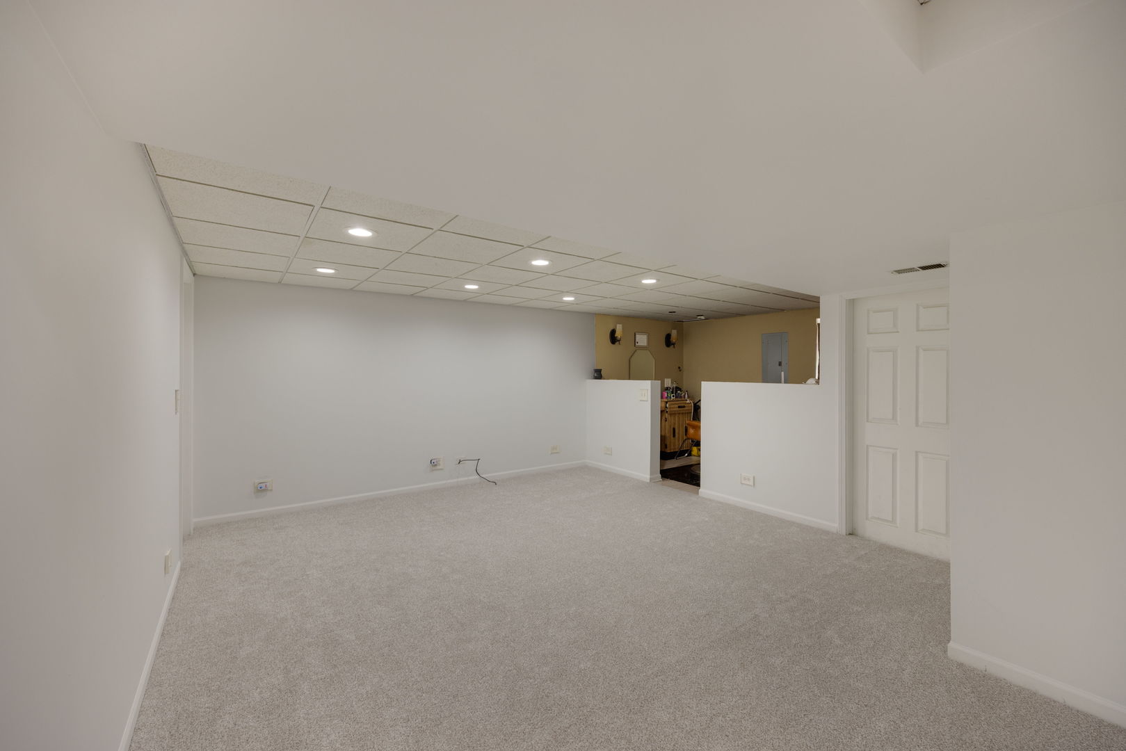 8 Elizabeth Court Property Photo 18