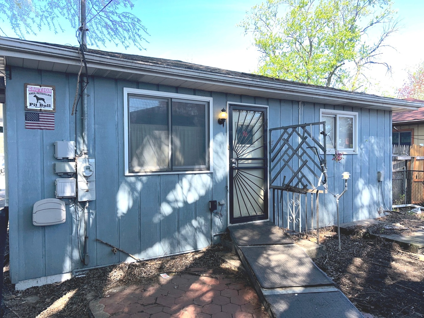 705 May Street Property Photo 5
