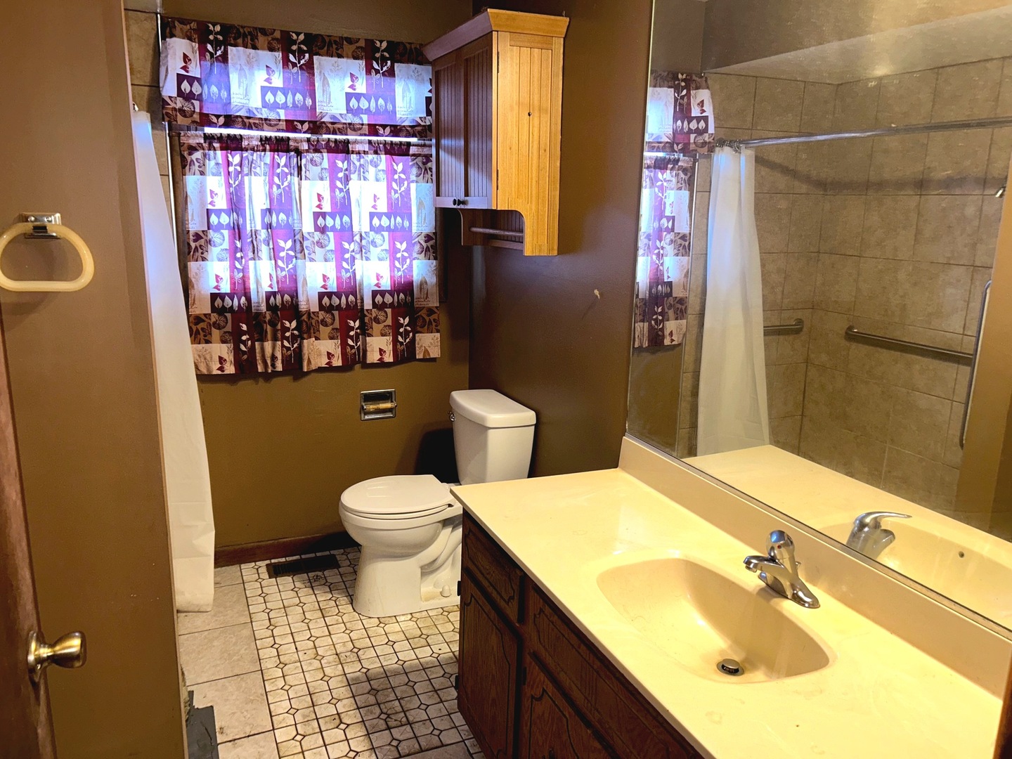 705 May Street Property Photo 15