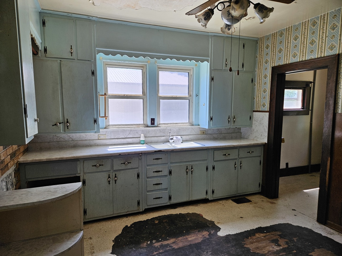 167 N Park Street Property Photo 6