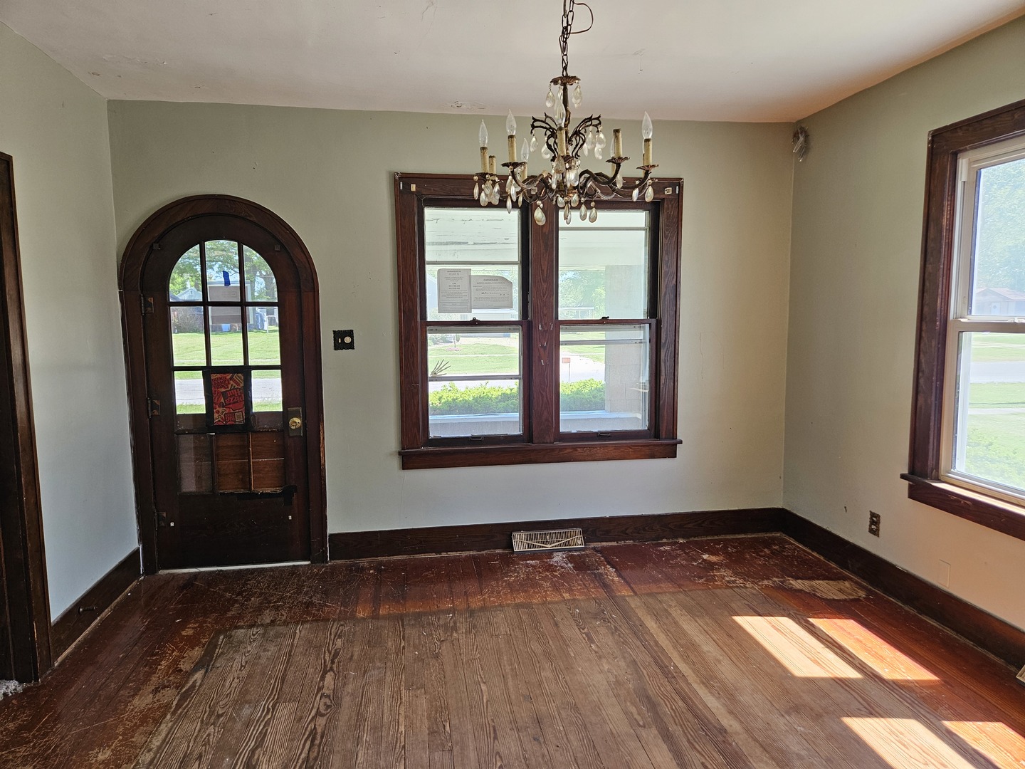 167 N Park Street Property Photo 8