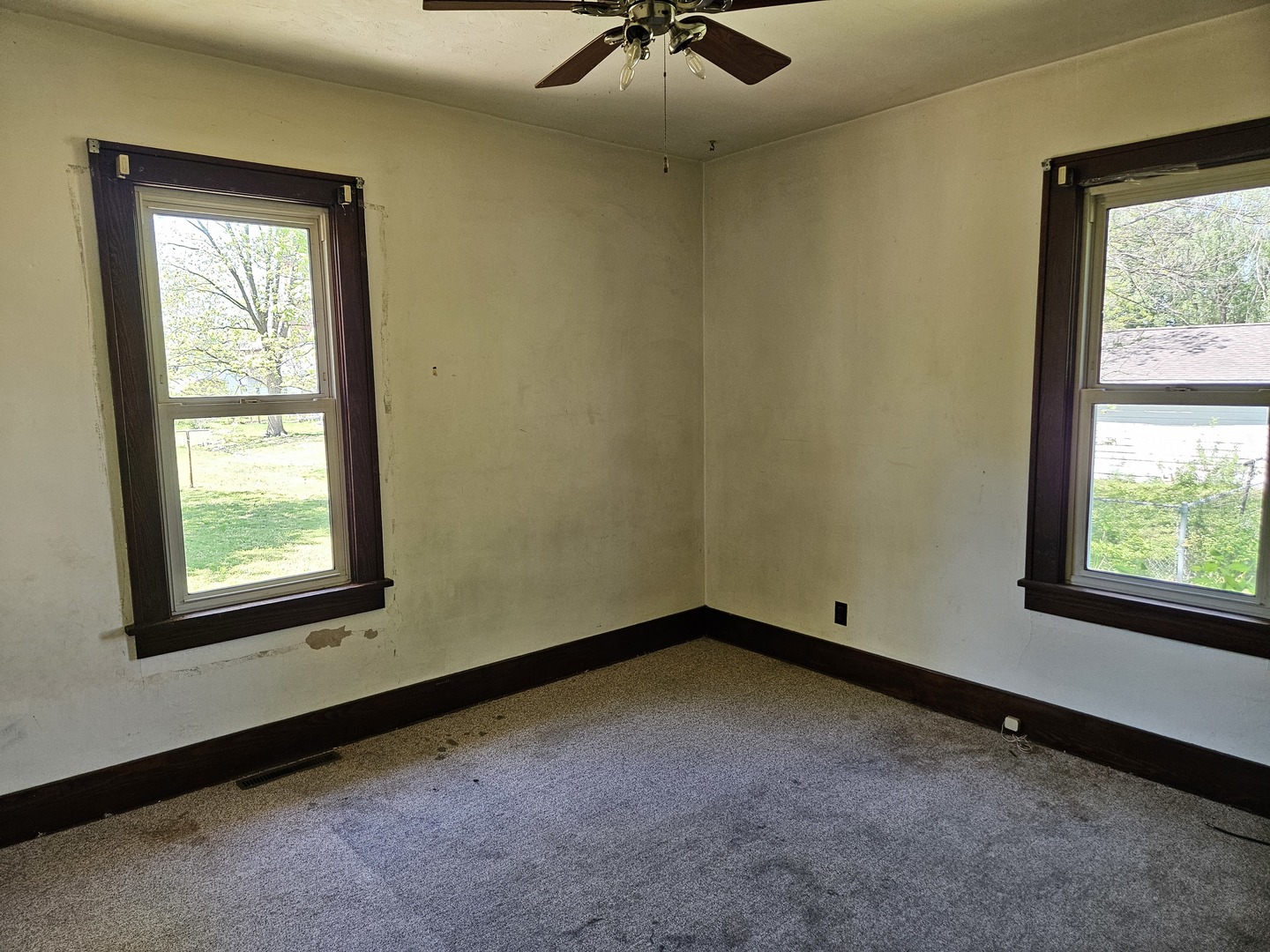 167 N Park Street Property Photo 10