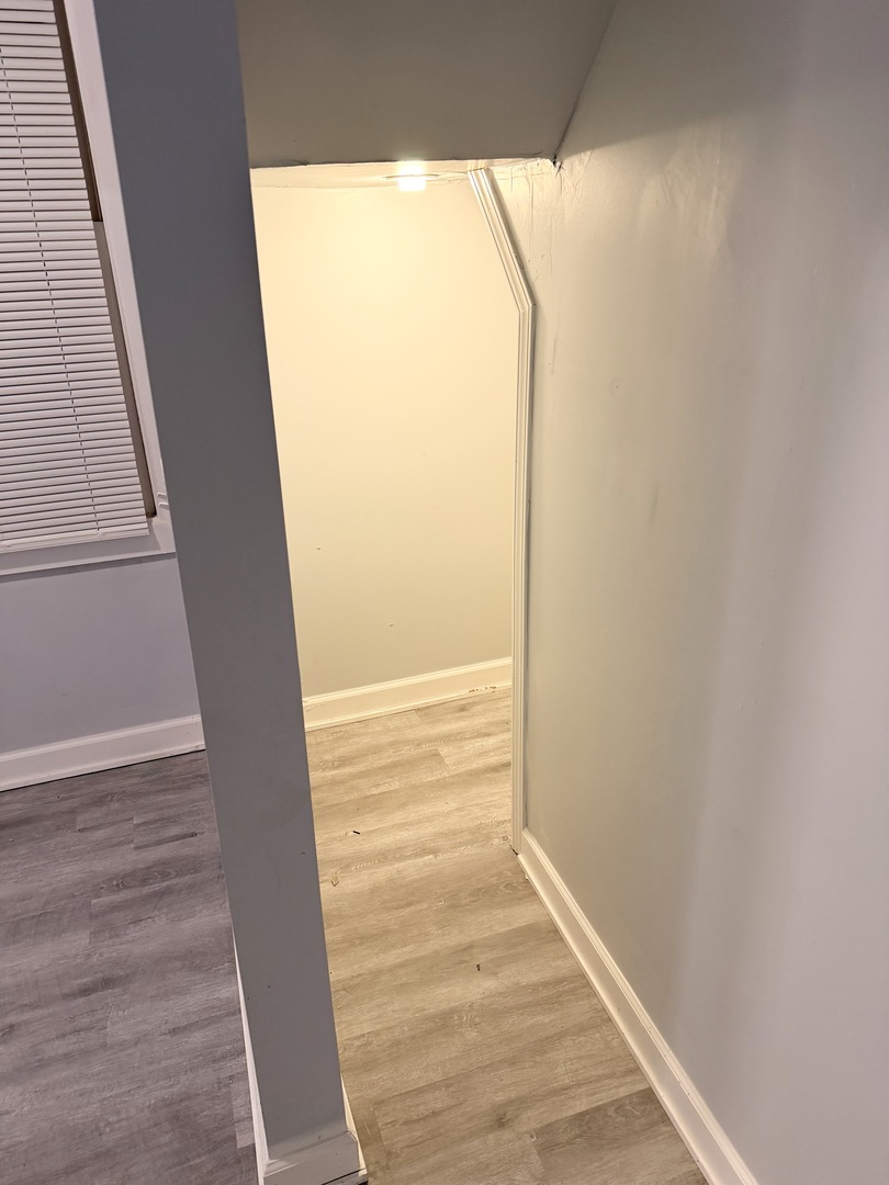 14305 Irving Avenue 1 Property Photo 3