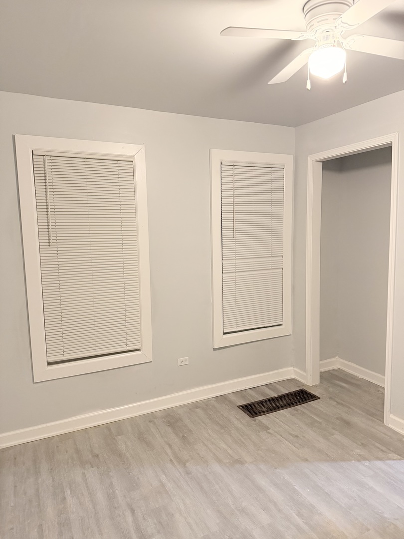 14305 Irving Avenue 1 Property Photo 5