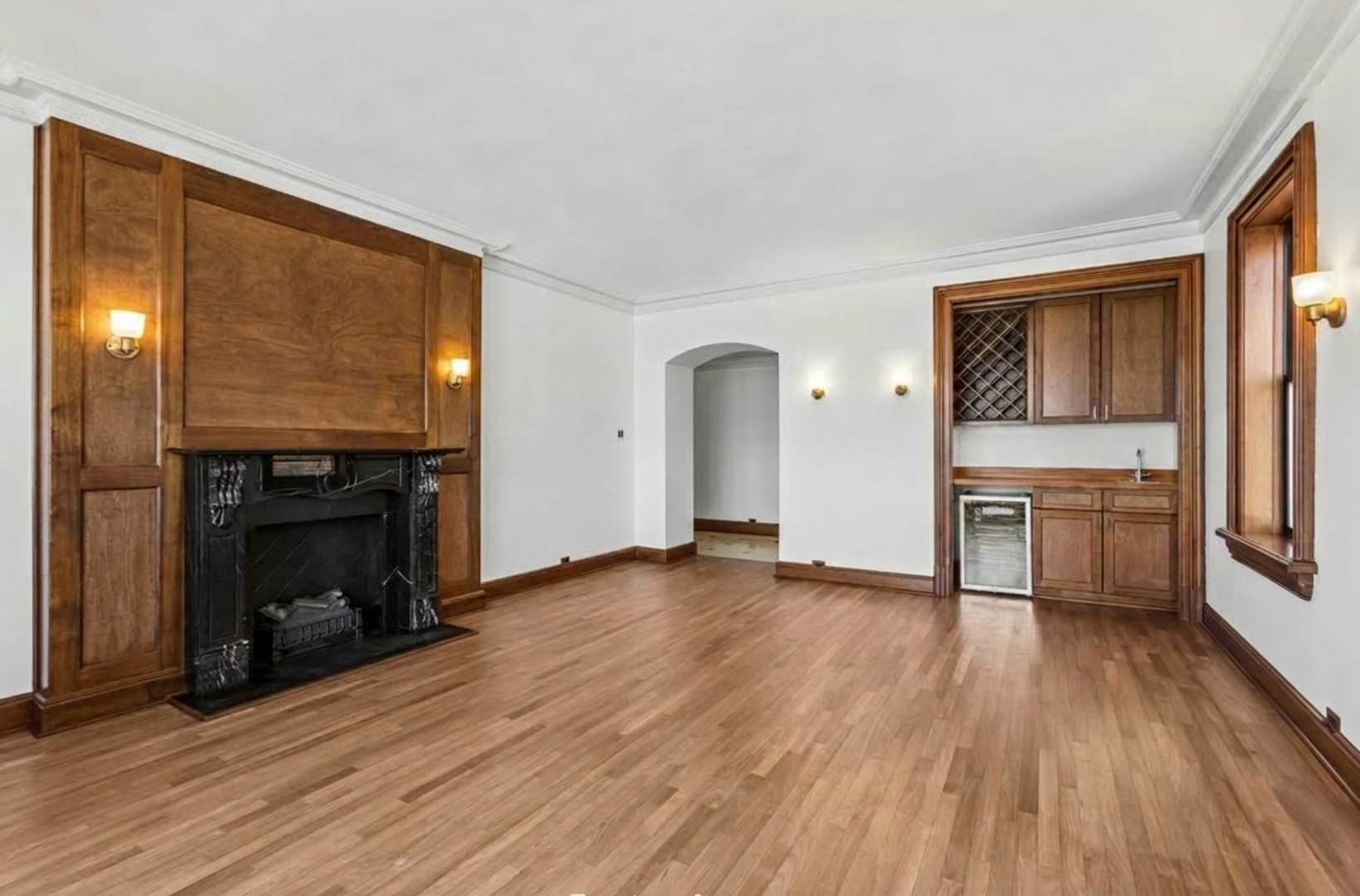 2912 N Commonwealth Avenue 7d Property Photo 6