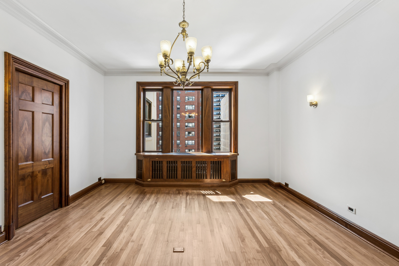 2912 N Commonwealth Avenue 7d Property Photo 18