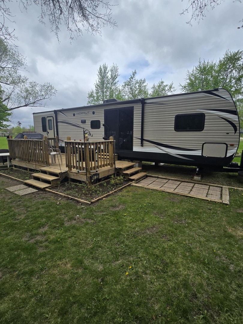 24/22 Woodhaven Property Photo 2