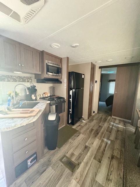 24/22 Woodhaven Property Photo 13