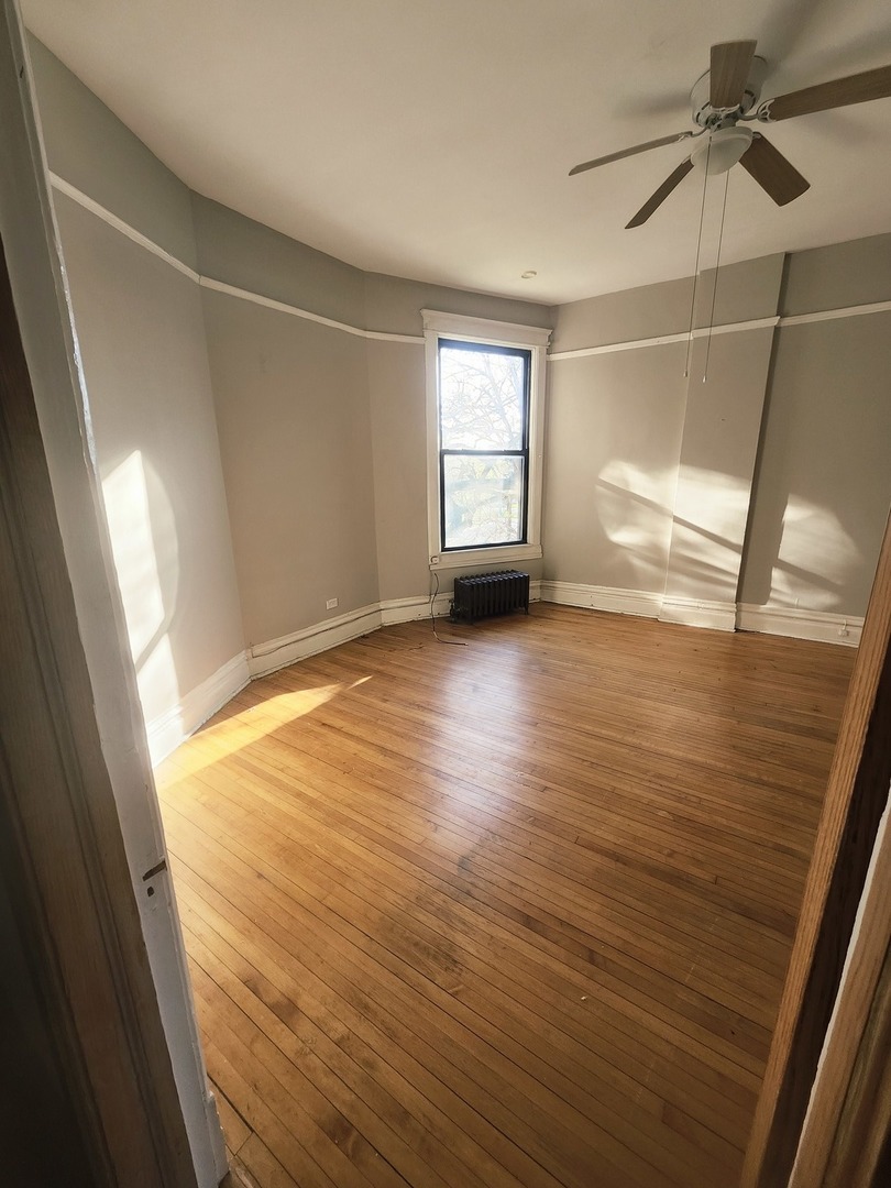 419 E 46th Street Property Photo 5