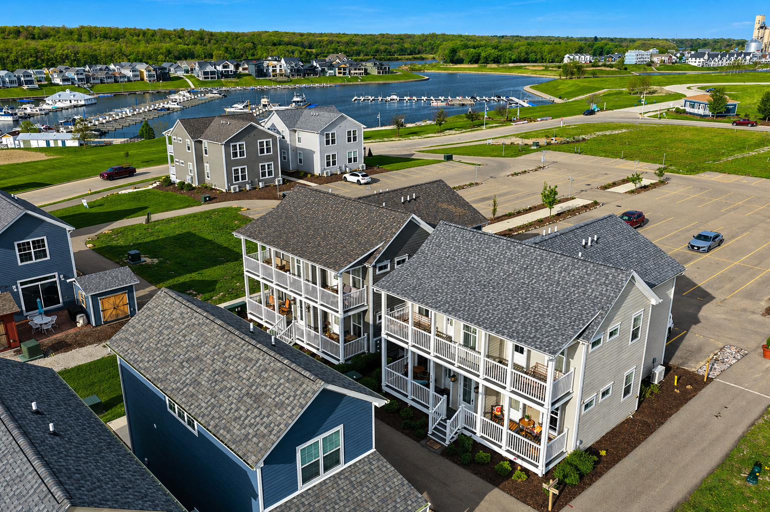 200 Great Loop Drive Property Photo 1