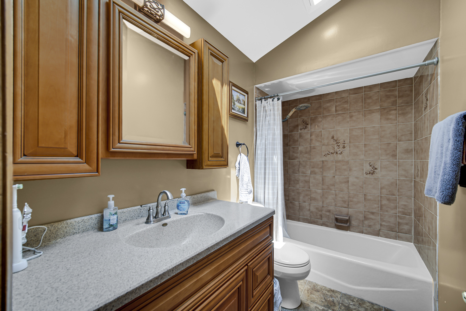 557 W Crockett Avenue Property Photo 14