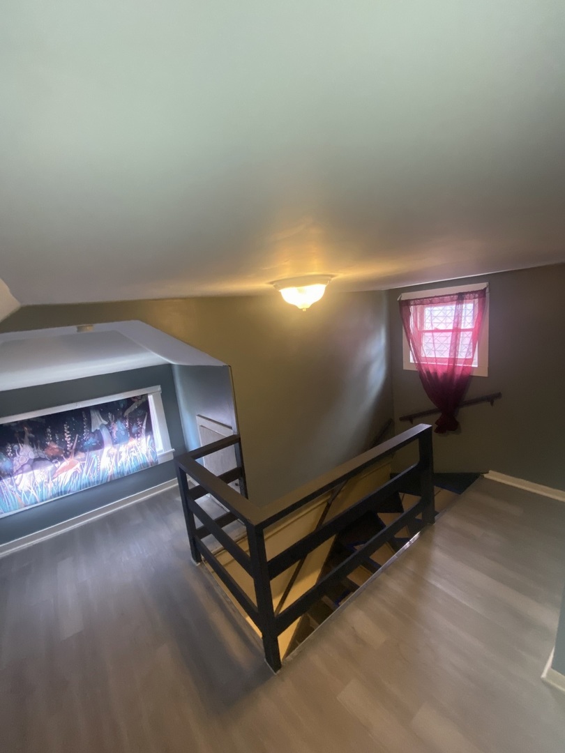 2053 W 70th Street Property Photo 18