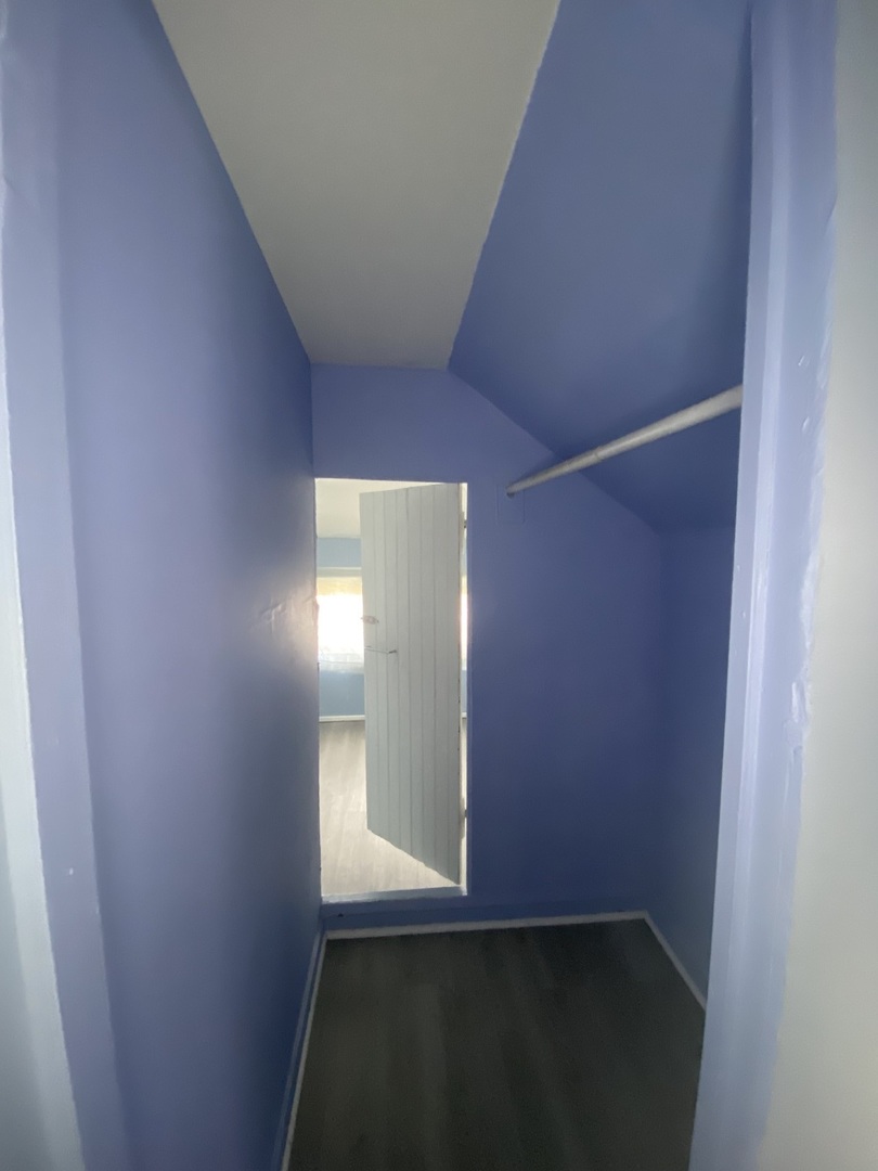 2053 W 70th Street Property Photo 25