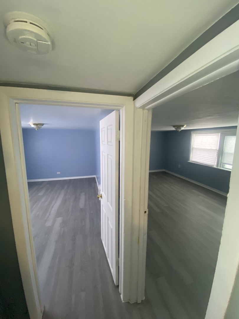 2053 W 70th Street Property Photo 28
