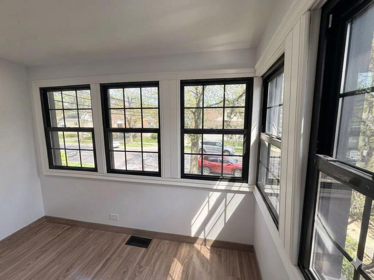 1836 Hartrey Avenue Property Photo 13