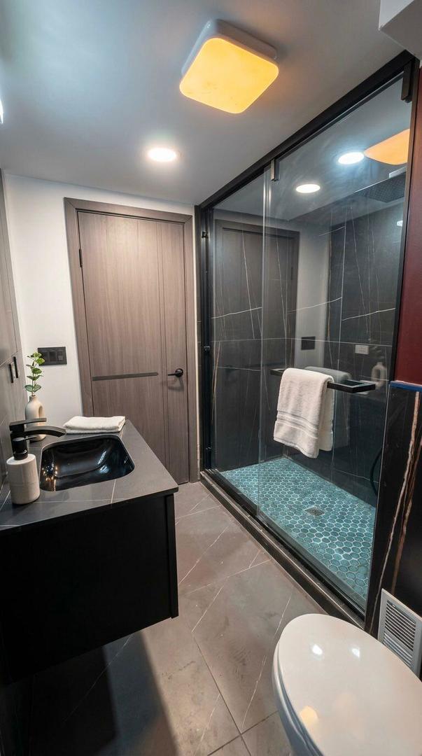 1836 Hartrey Avenue Property Photo 21