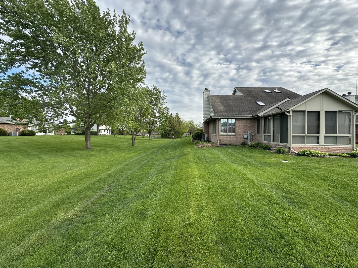 6620 S Pond View Drive Property Photo 2