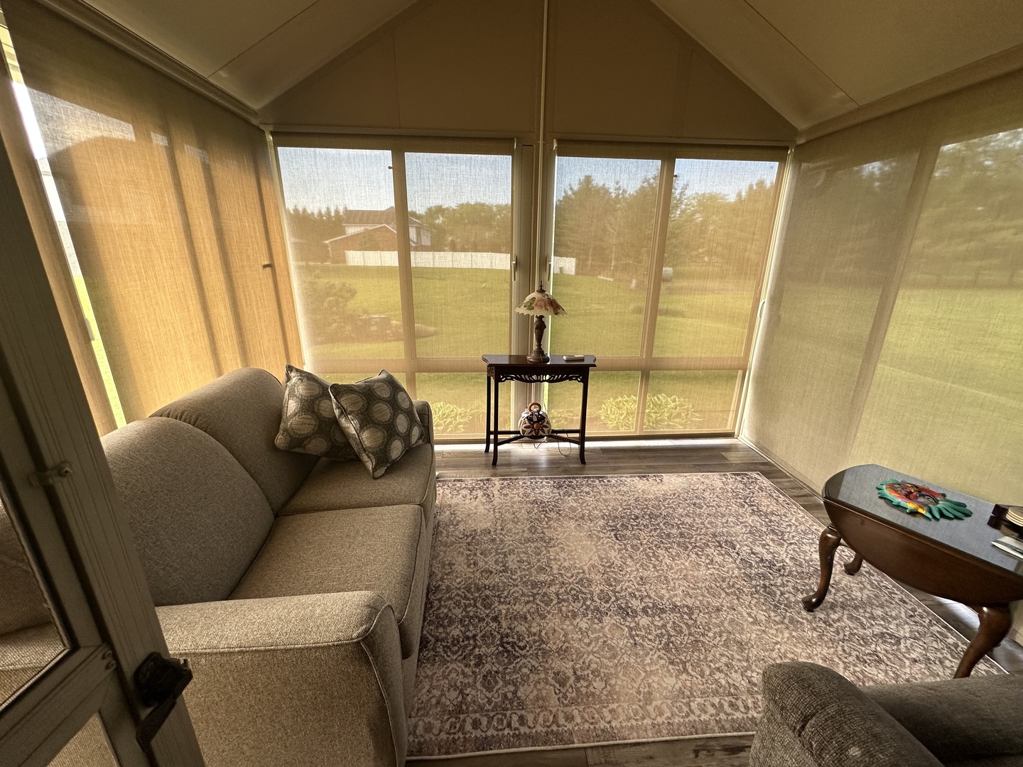 6620 S Pond View Drive Property Photo 3