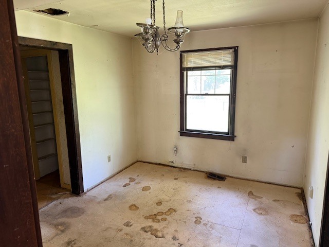 2900 W Kent Drive Property Photo 8