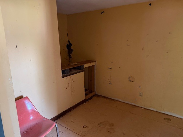 2900 W Kent Drive Property Photo 19