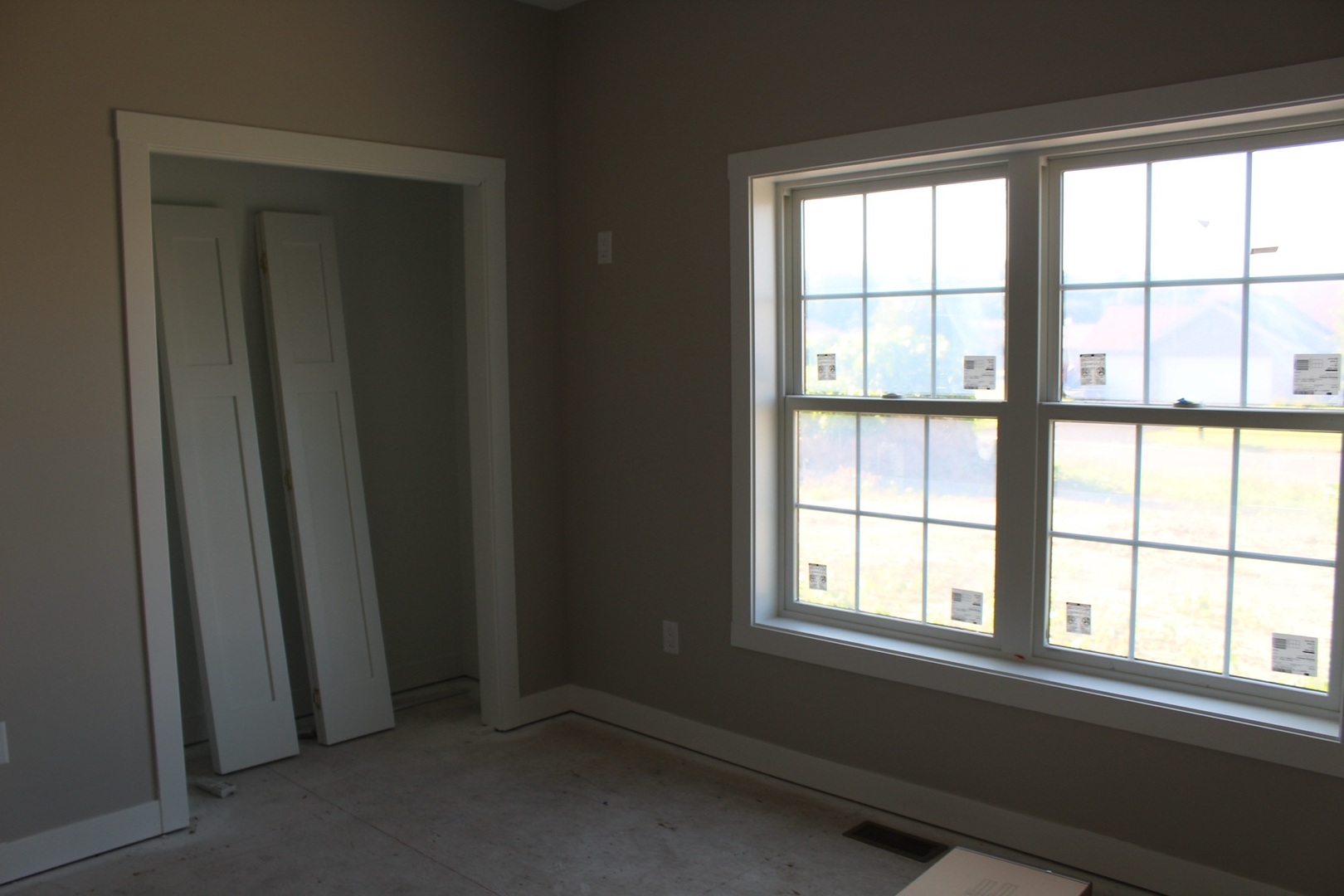 554 Creekside Circle Property Photo 10