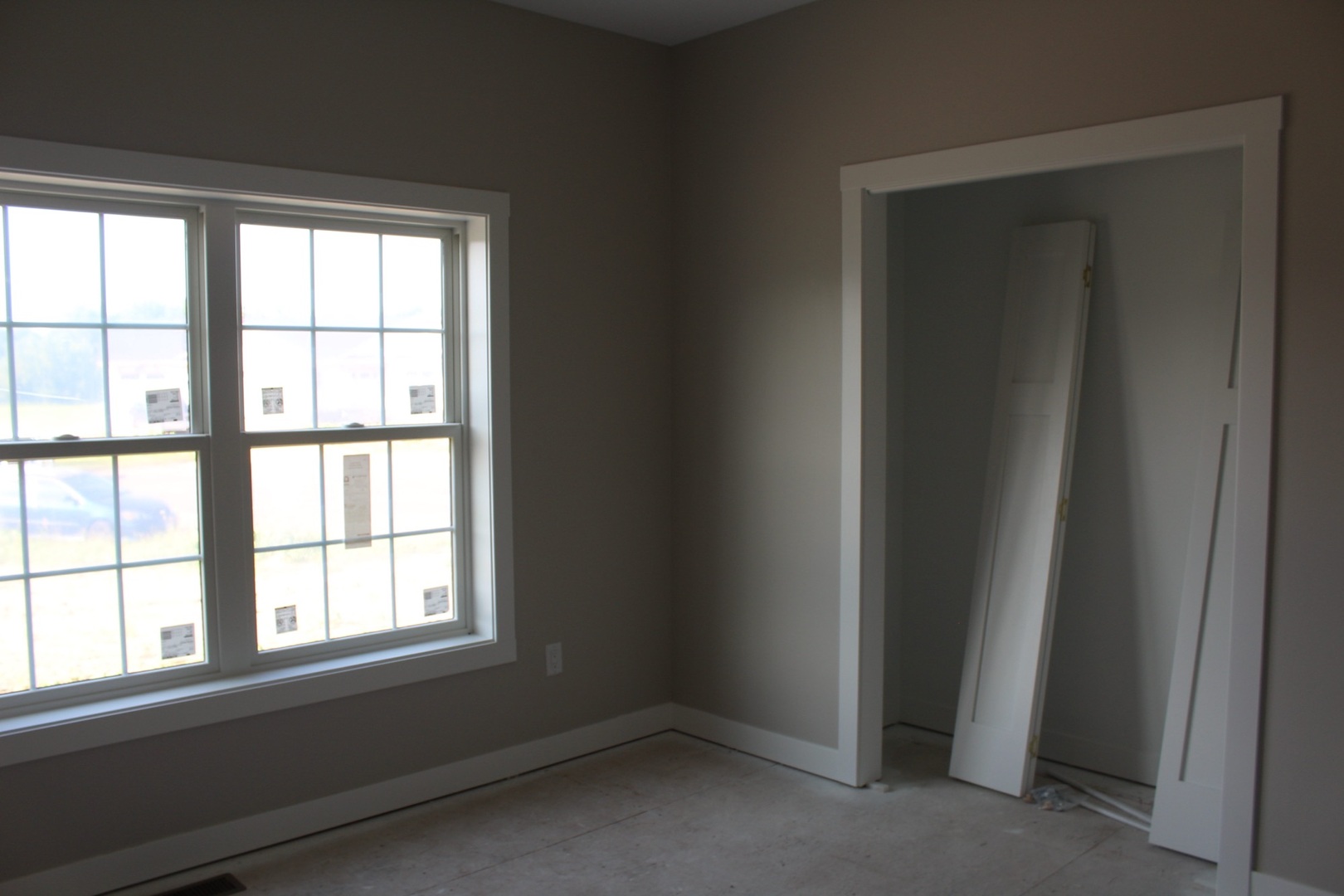 554 Creekside Circle Property Photo 11