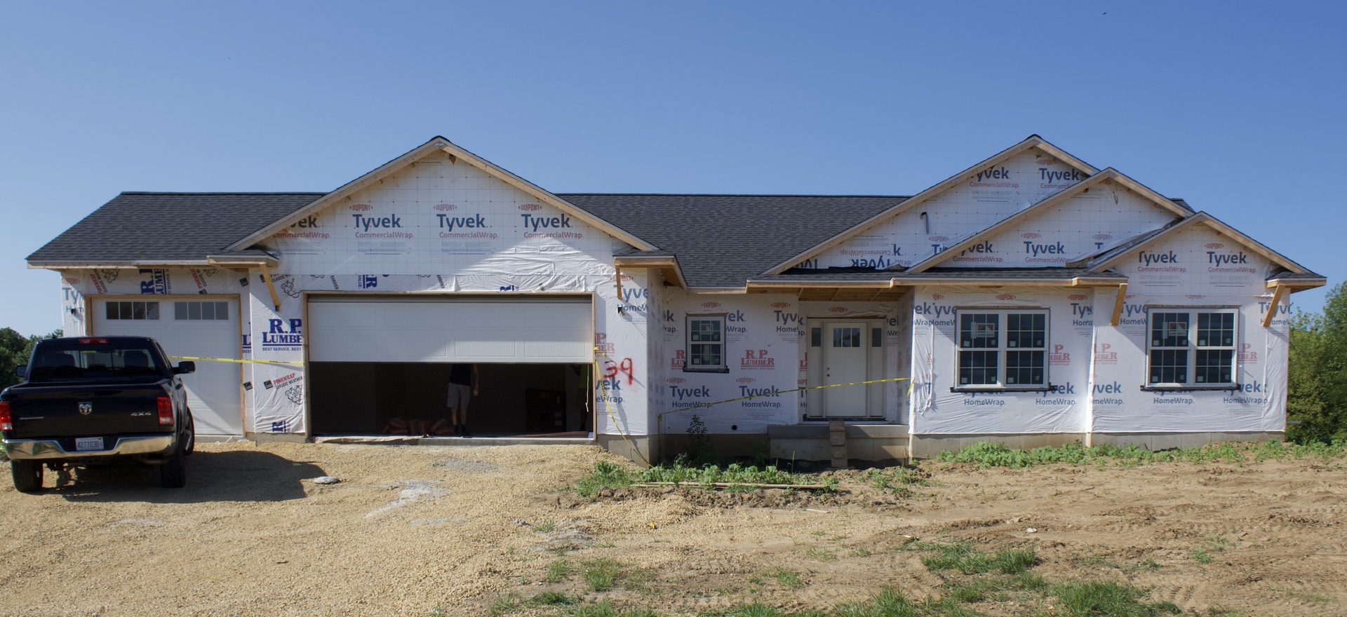 514 Creekside Circle Property Photo 1