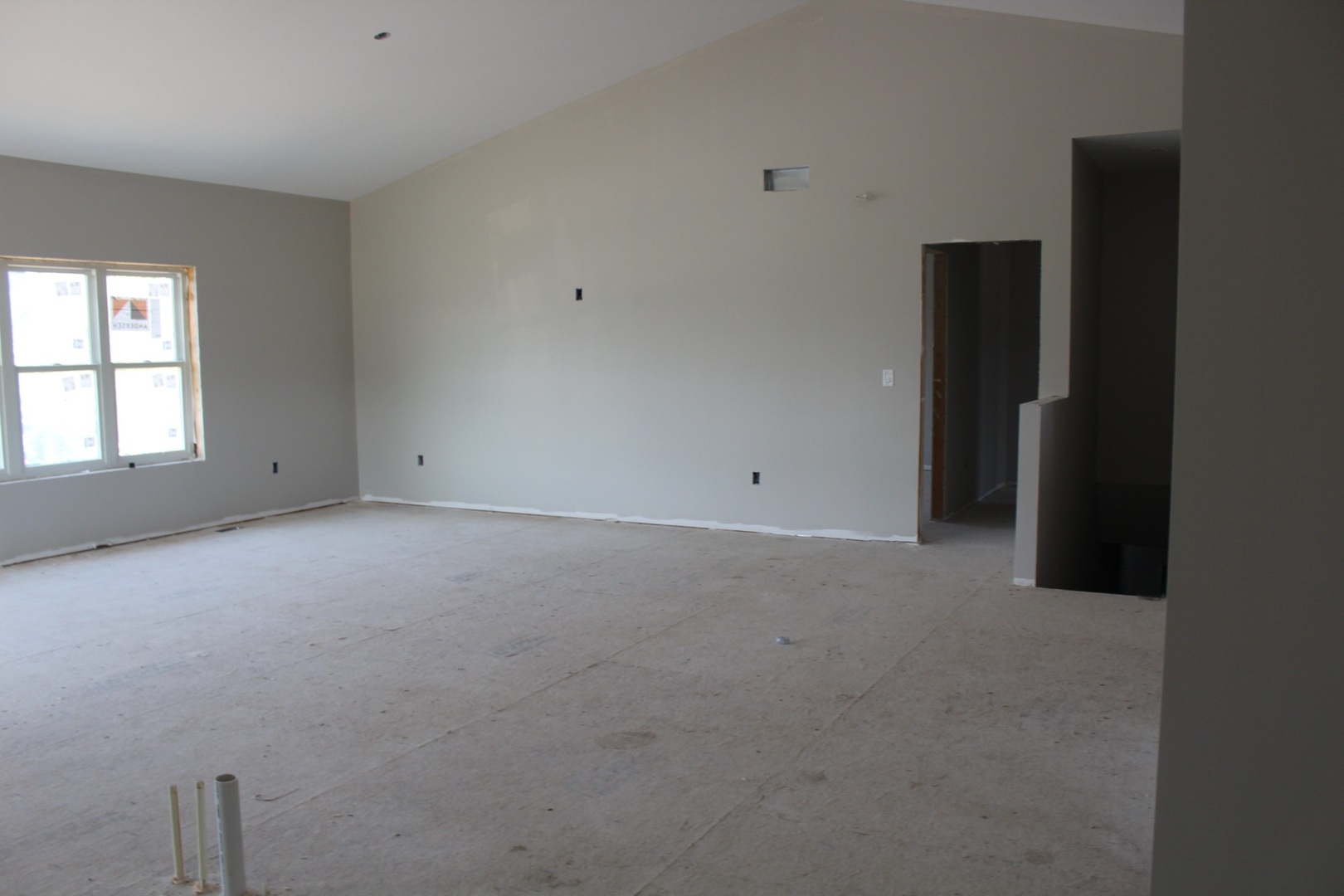 514 Creekside Circle Property Photo 9