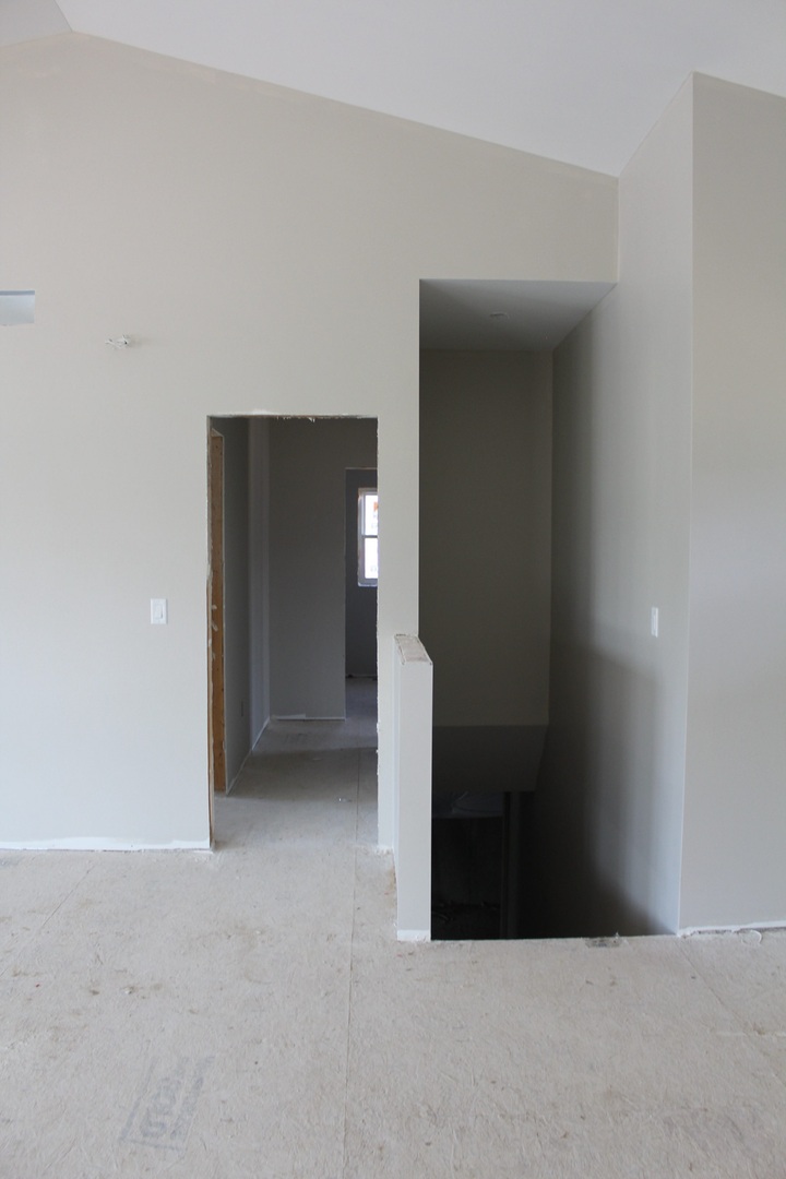 514 Creekside Circle Property Photo 10