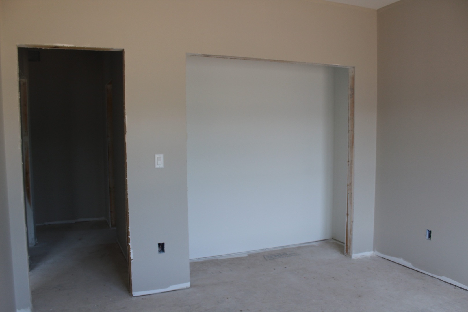 514 Creekside Circle Property Photo 11