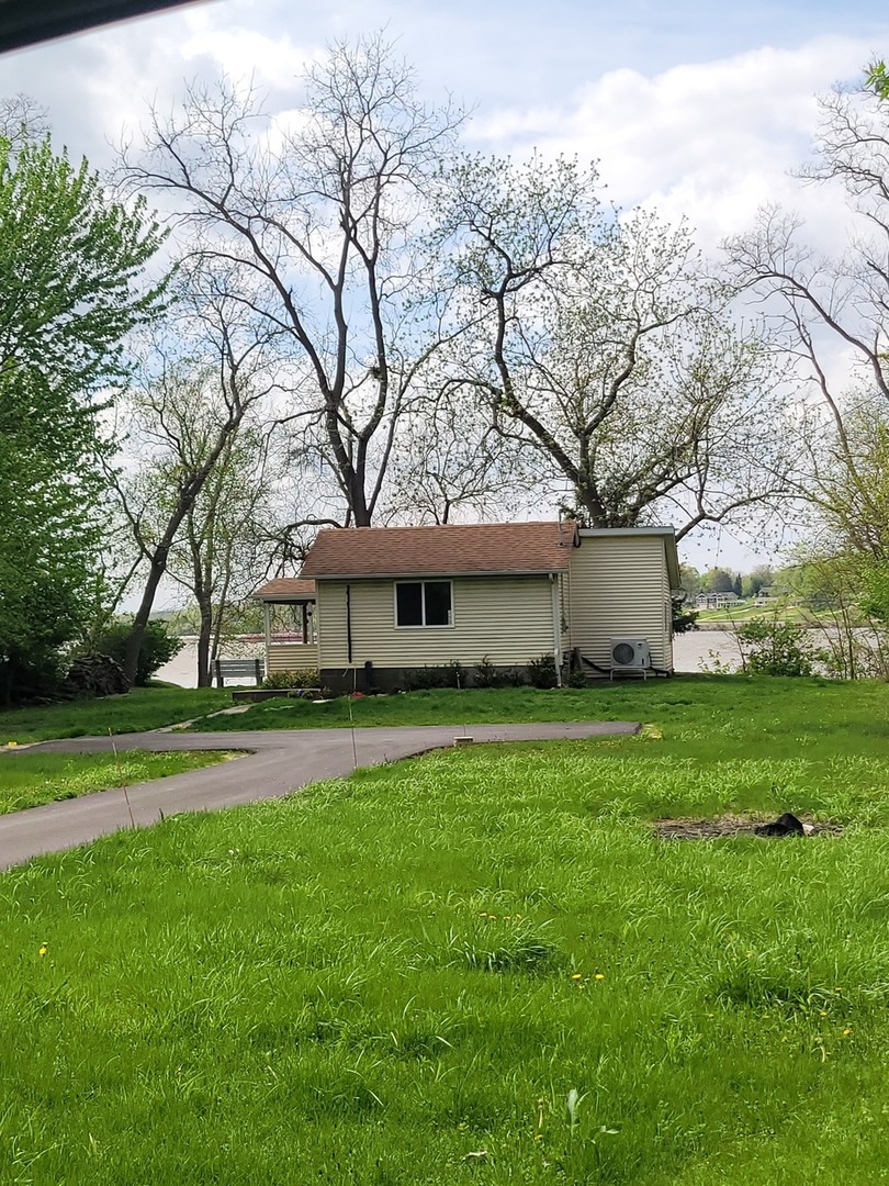 2365 S High Street Property Photo 1