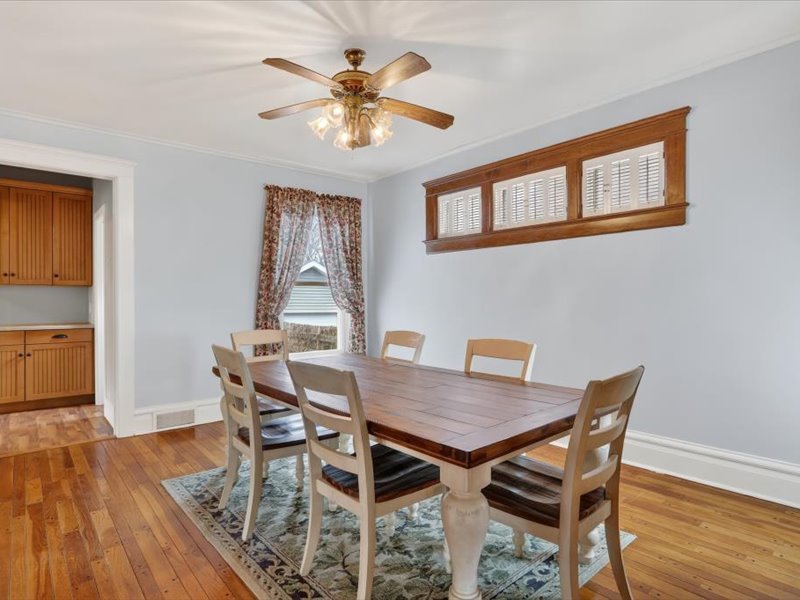14 N Harlem Avenue Property Photo 23