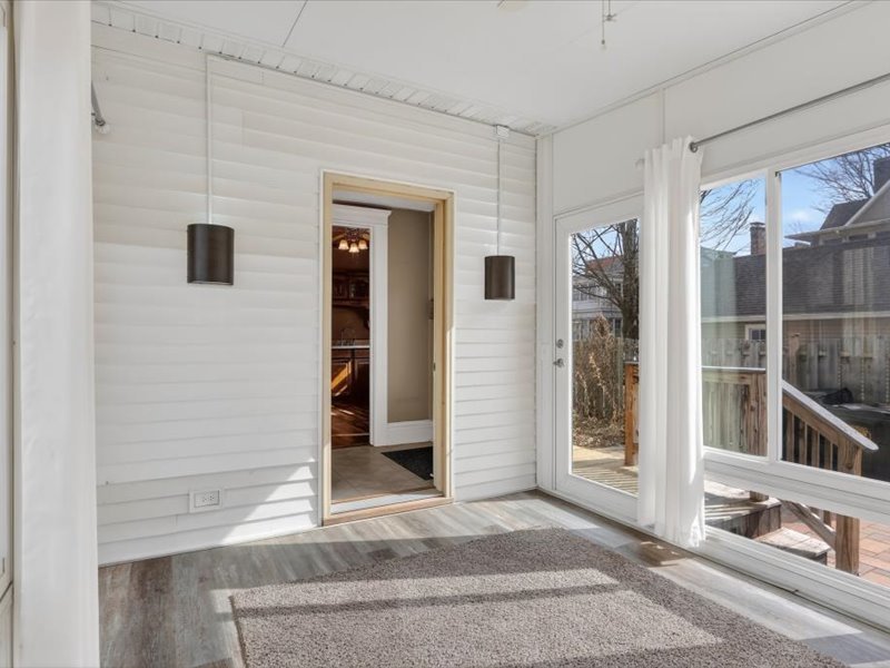 14 N Harlem Avenue Property Photo 30