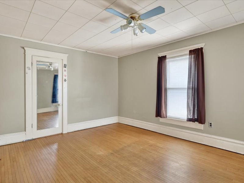 14 N Harlem Avenue Property Photo 35