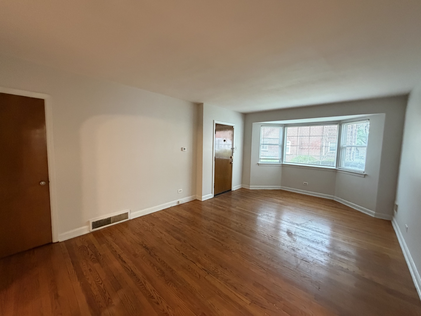 312 E 83rd Street 1 Property Photo 5