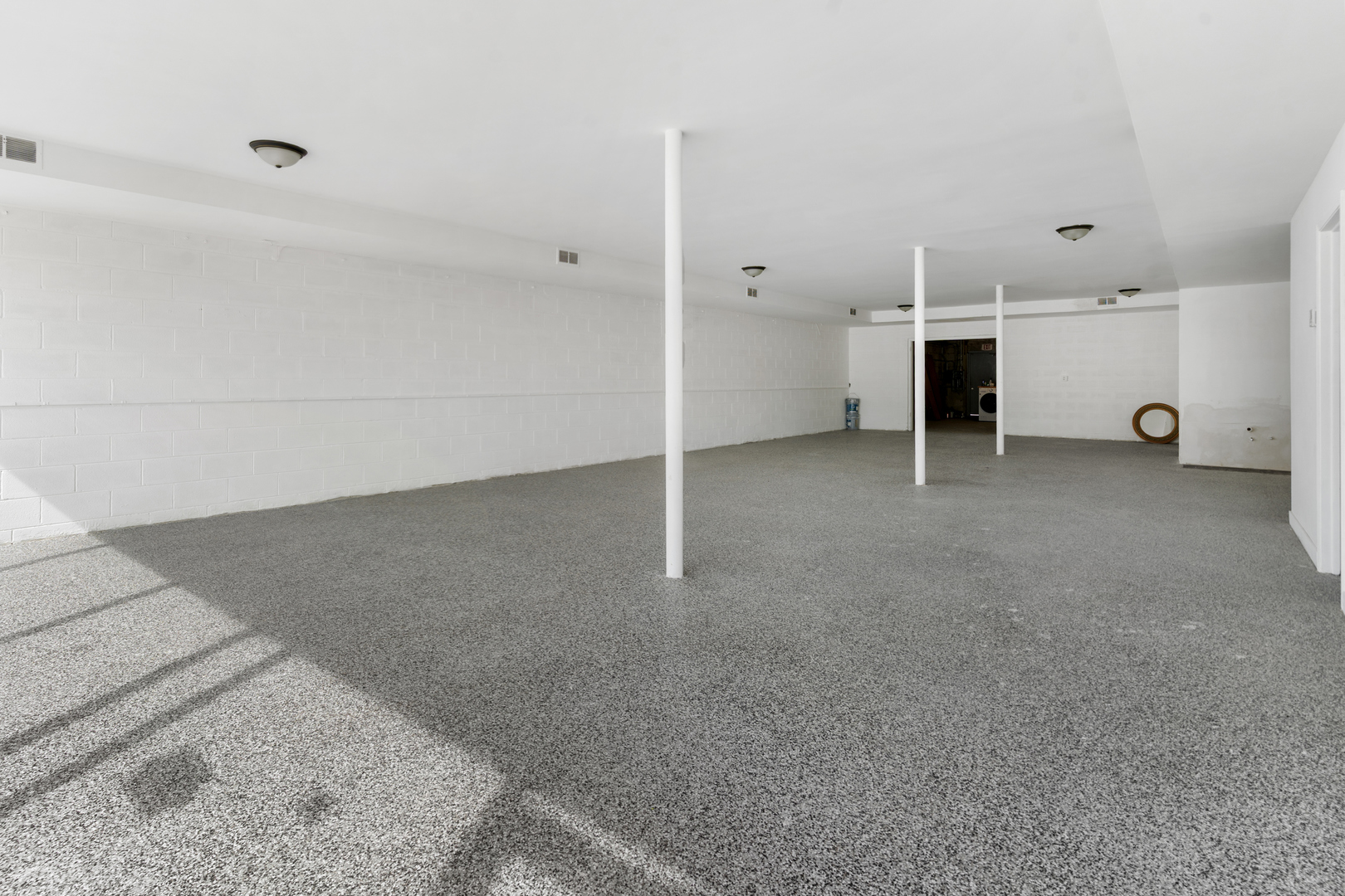 14751 Pulaski Road Property Photo 6