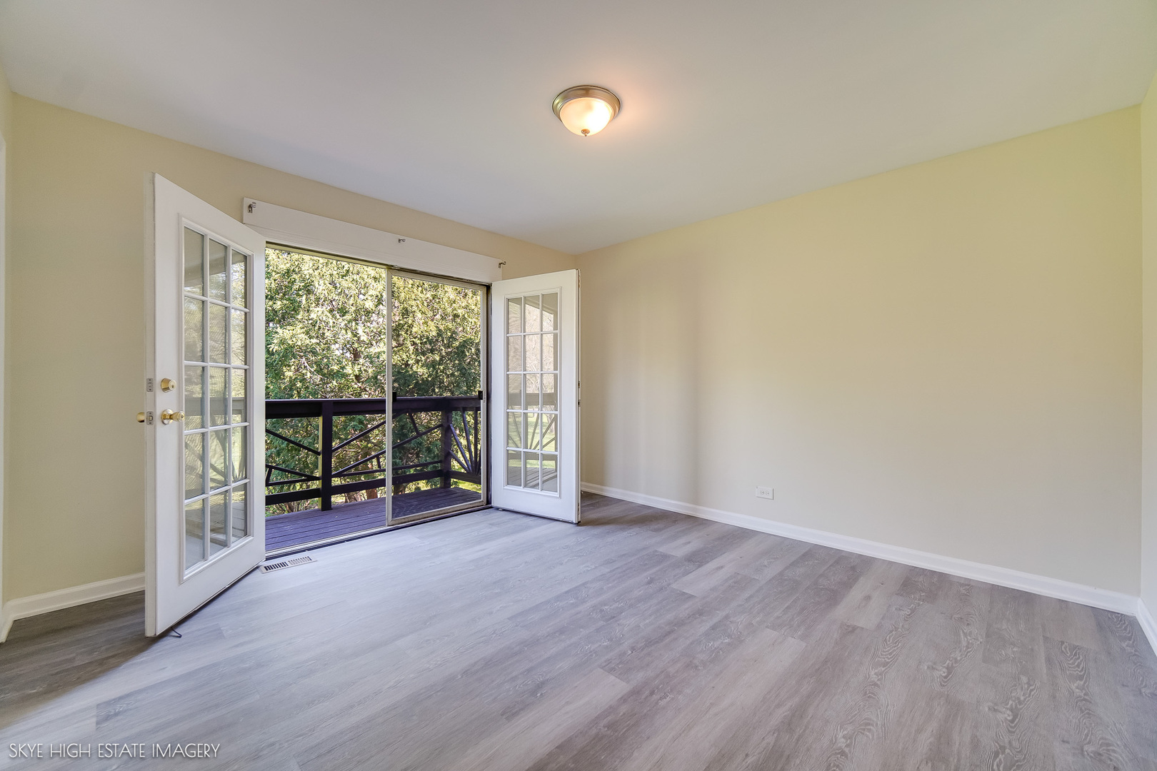 24615 S Mulberry Lane Property Photo 8